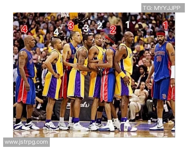 成都足球队包夹战术解析：深度剖析其背后的战术理念与执行效果