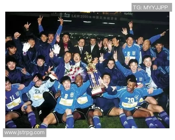 巴蜀足球明星阵容全景展示及其辉煌成就回顾